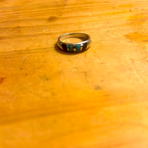 Jewelry - Vintage Sterling Silver Navajo Turquoise and Black Stone ring size 6